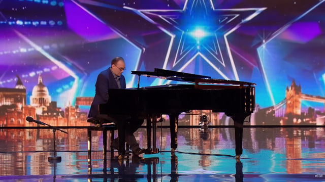 😮 The audience was skeptical at first—until the performance stunned them into silence with sheer amazement. 🔥 2 auden 1